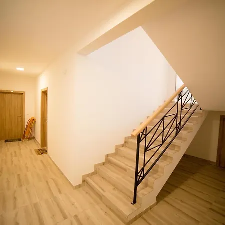 Meridian Apartment