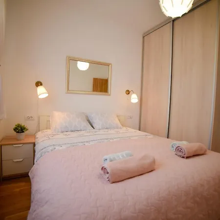 Apartment Meridian