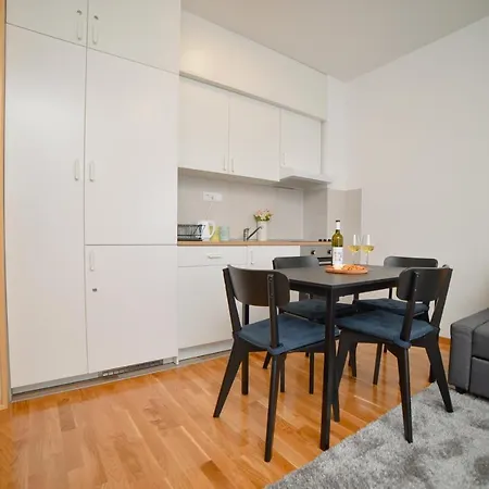 Apartment Meridian